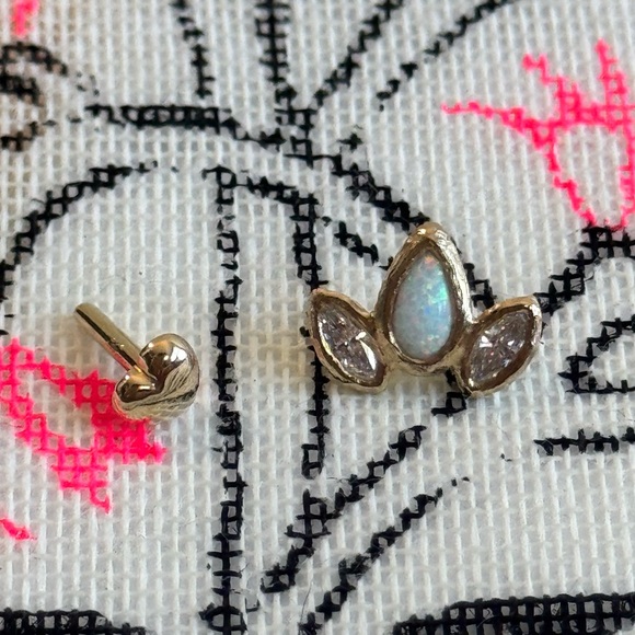 Pamela love Marquise Pear Stud Opal White Diamond 14k Gold earring - Picture 2 of 6